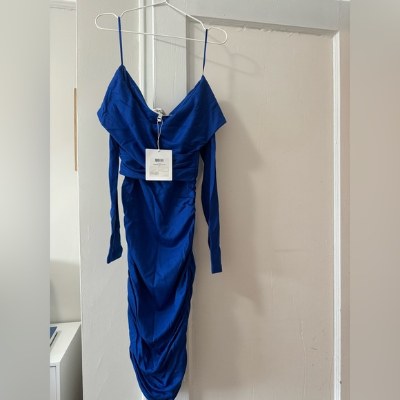 DVF Off Shoulder Blue Long Sleeve Dress NWT - 0 - Picture 4 of 5